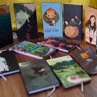 تقویم سلفون 1405"پالتویی "30طرح